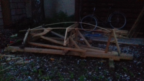 Testing curves with the frame and transom fixed, but stem-piece still wobbling